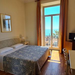 Chambre Lit Queen-Size